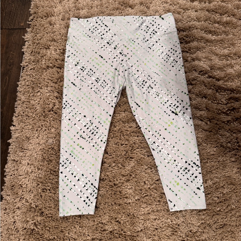 Fabletics power hold leggings NWT